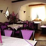 Hotel An Der Hauptallee Bad Pyrmont